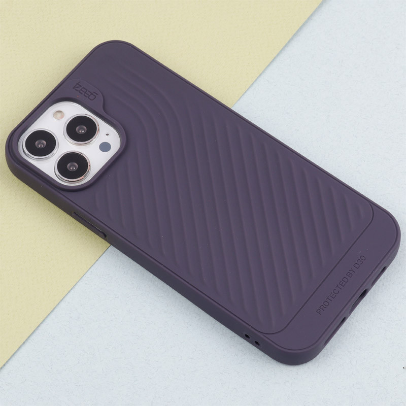 قاب اصلی Gear4 Protective D30 Case ضد ضربه iPhone 13 Pro