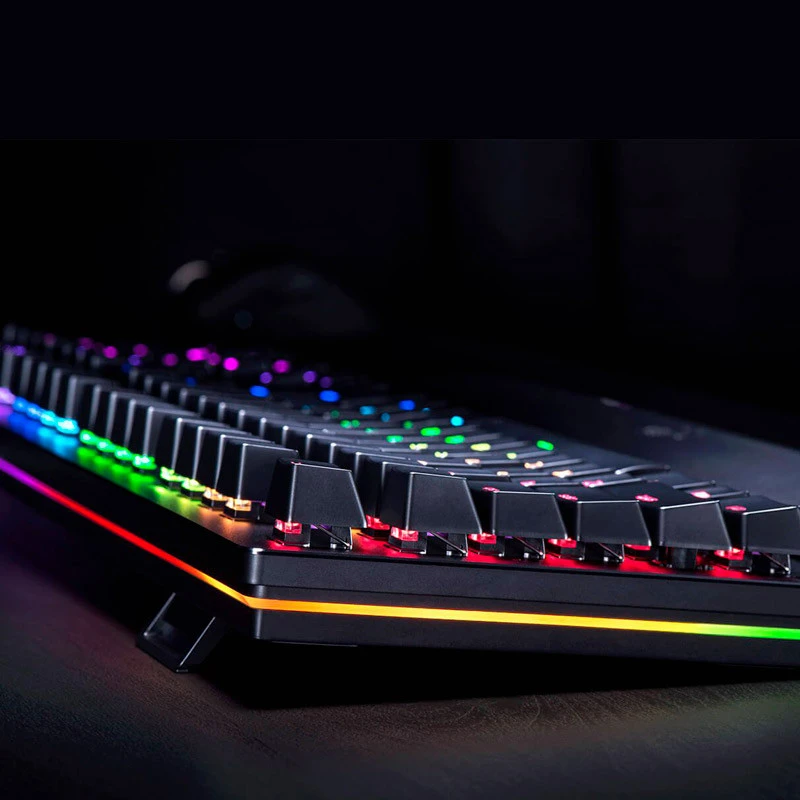 کیبورد گیمینگ ریزر Huntsman Elite Purple Switch