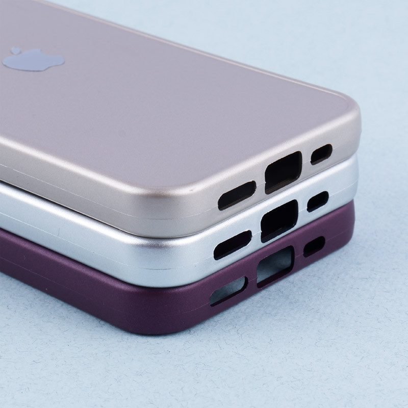 قاب طرح PVD متال ایرون iPhone 13