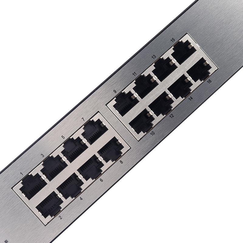 سوییچ D-Link DGS-1016C 16Port