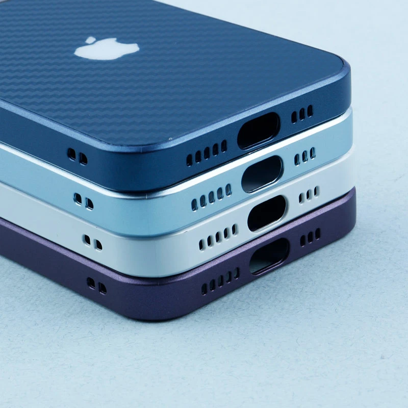 قاب PVD Carbon Ultimate محافظ لنزدار iPhone 13