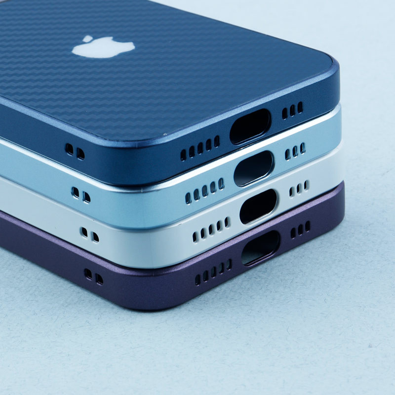 قاب PVD Carbon Ultimate محافظ لنزدار iPhone 13