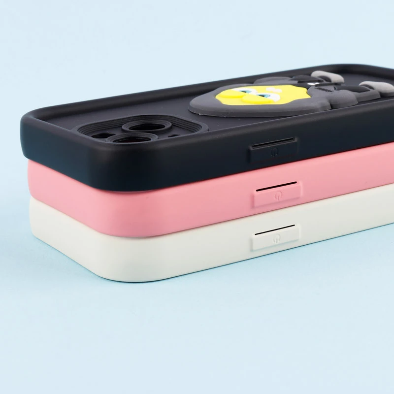 قاب سیلیکونی Fashion Case عروسک برجسته محافظ لنزدار iPhone 13