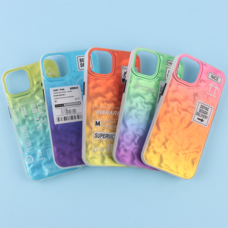 قاب Gradient Holographic برجسته iPhone 13