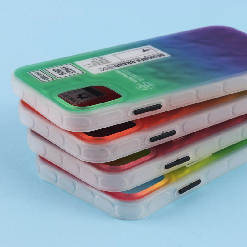 قاب Gradient Holographic برجسته iPhone 11