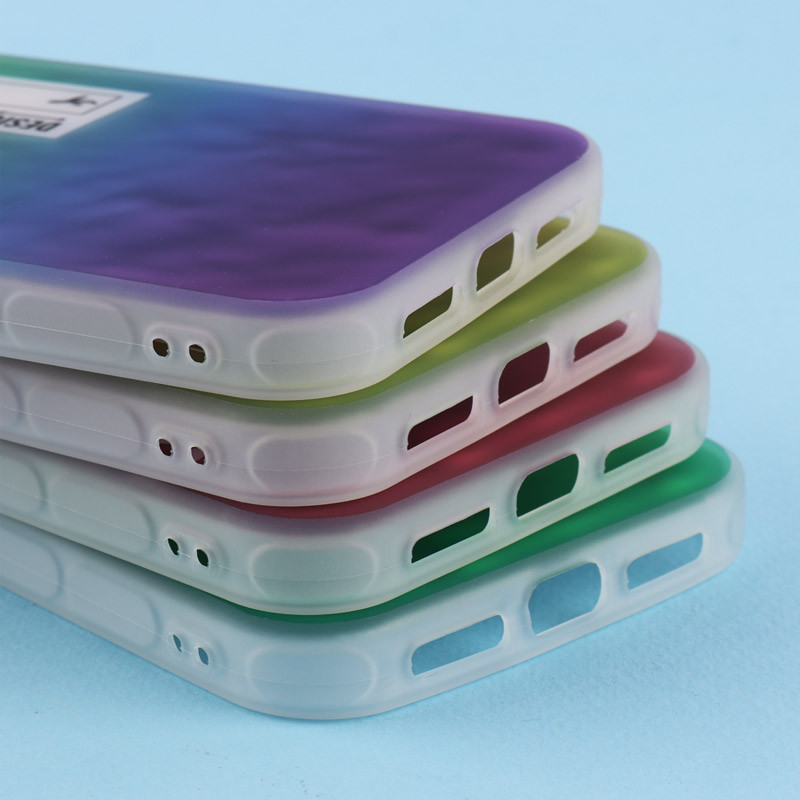 قاب Gradient Holographic برجسته iPhone 11