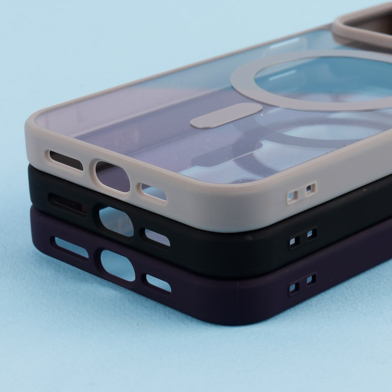 قاب PC شفاف دور رنگی مگ سیف iPhone 15 Pro Max