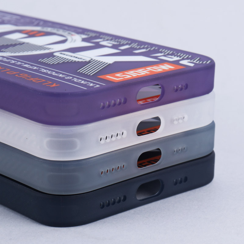 قاب ضد ضربه پشت مات اورجینال MKUIONGH مگ سیف MWK طرح دار iPhone 13