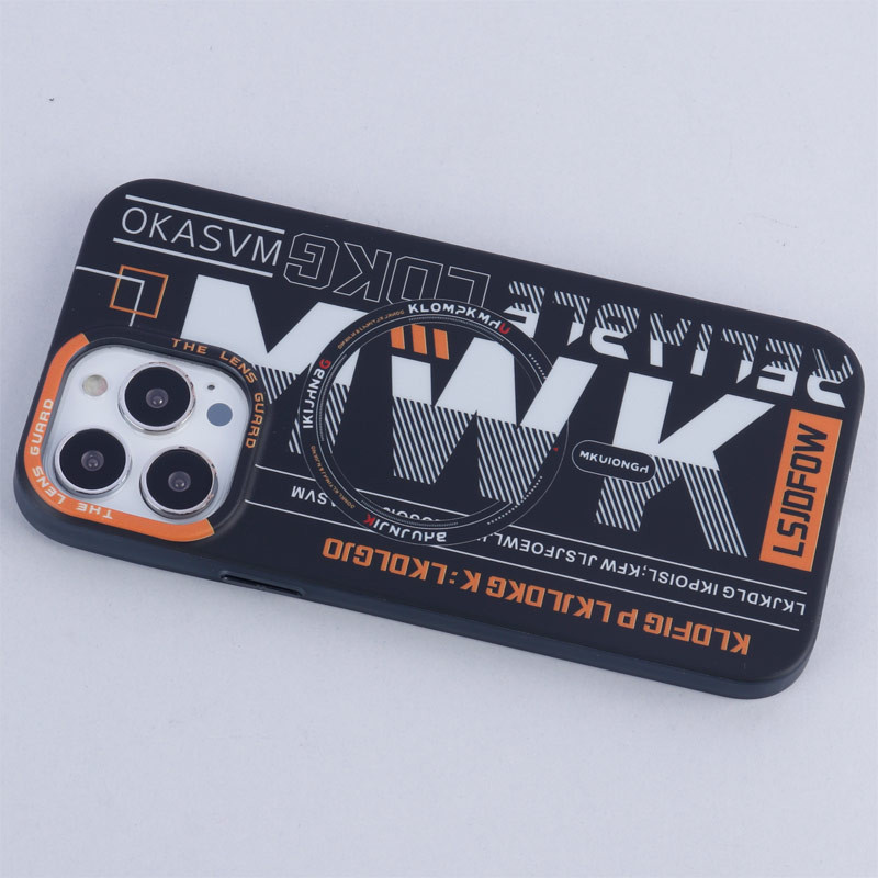 قاب ضد ضربه پشت مات اورجینال MKUIONGH مگ سیف MWK طرح دار iPhone 13 Pro Max