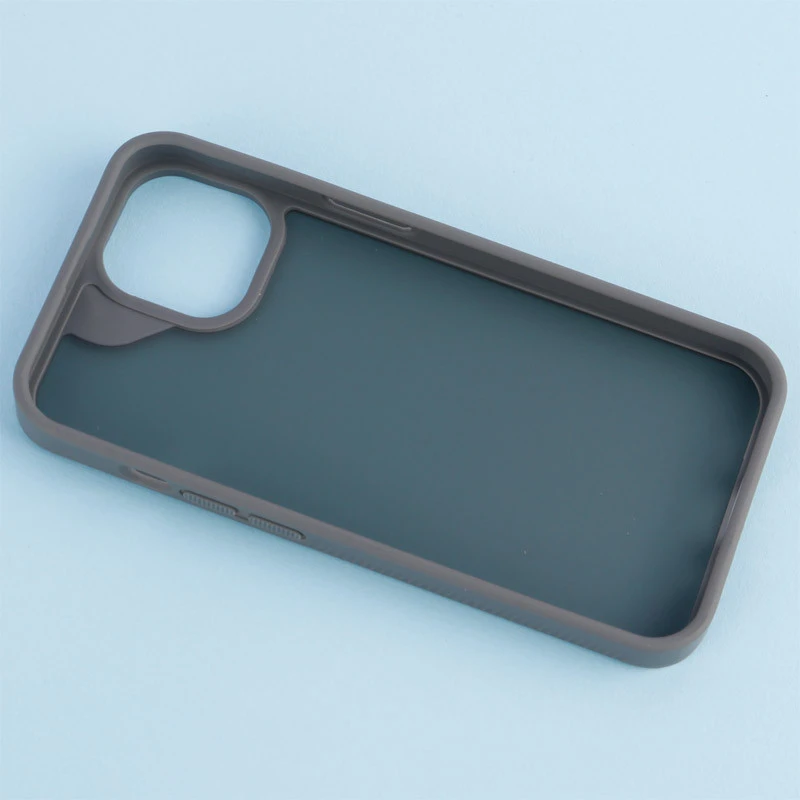 قاب اصلی مات Gear4 Protective Case ضد ضربه iPhone 13