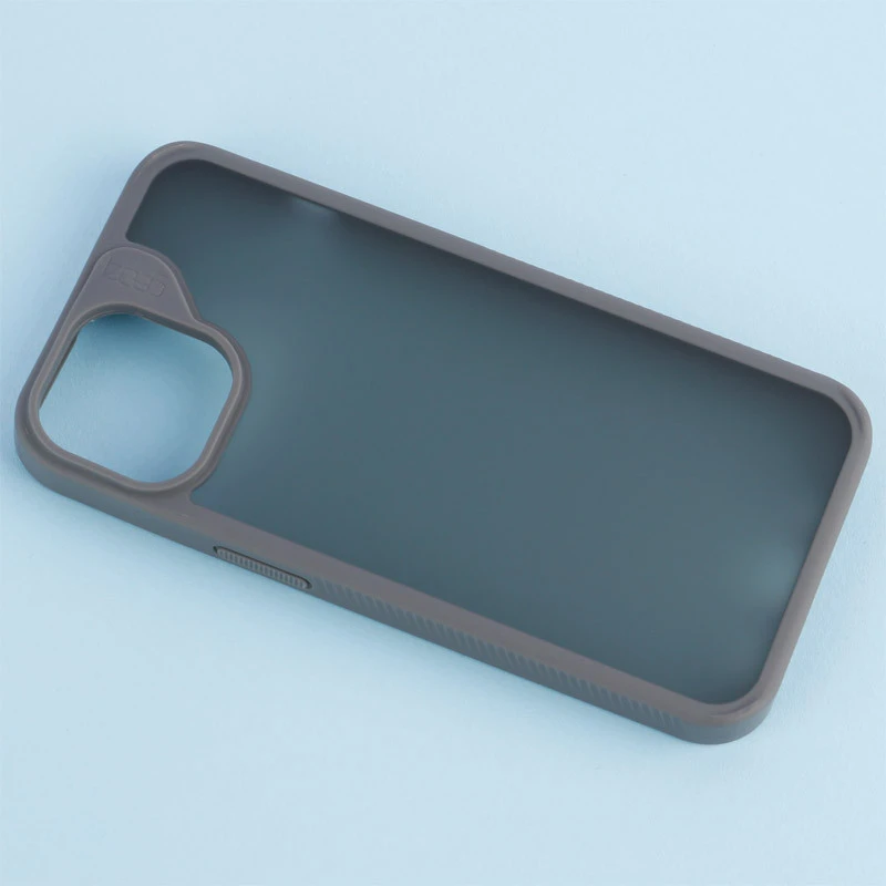 قاب اصلی مات Gear4 Protective Case ضد ضربه iPhone 13