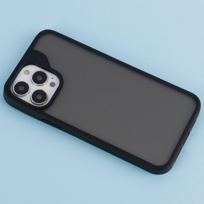 قاب اصلی مات Gear4 Protective Case ضد ضربه iPhone 13 Pro Max