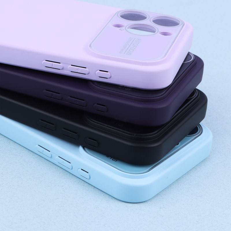 قاب سیلیکونی Auto Focus محافظ لنزدار iPhone 15 Pro Max