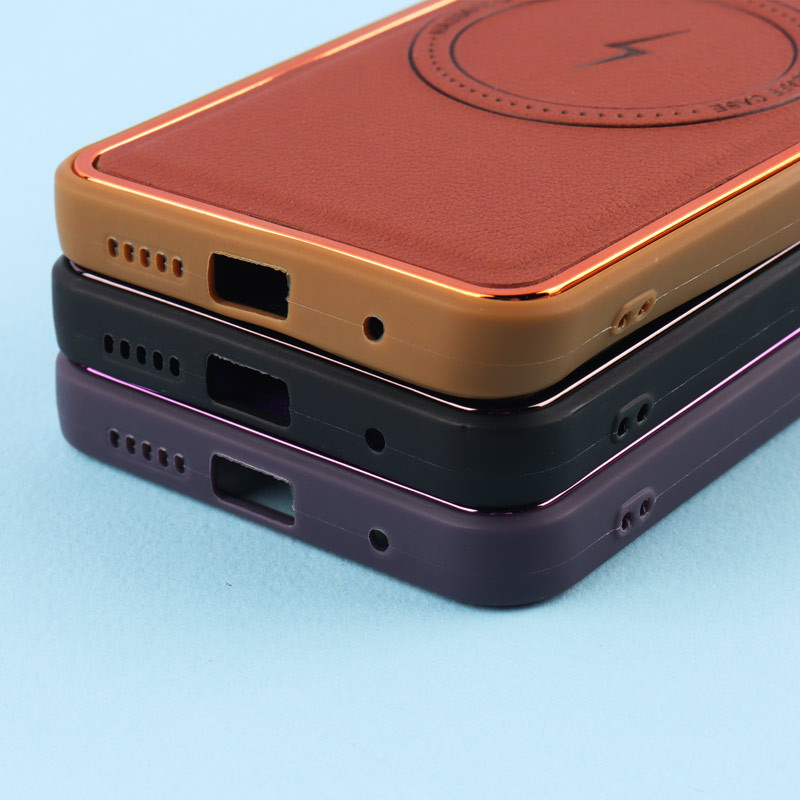 قاب چرمی مگ سیف متال ایرون Xiaomi Redmi Note 11 / 11s
