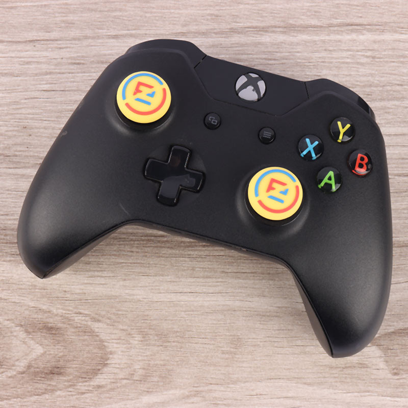 روکش آنالوگ دسته بازی Play Station/XBOX طرح E Football زرد