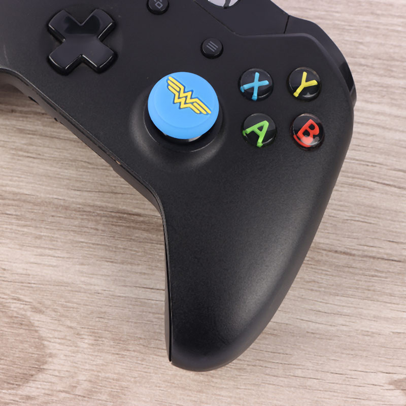 روکش آنالوگ دسته بازی Play Station/XBOX طرح Wonder Woman Logo