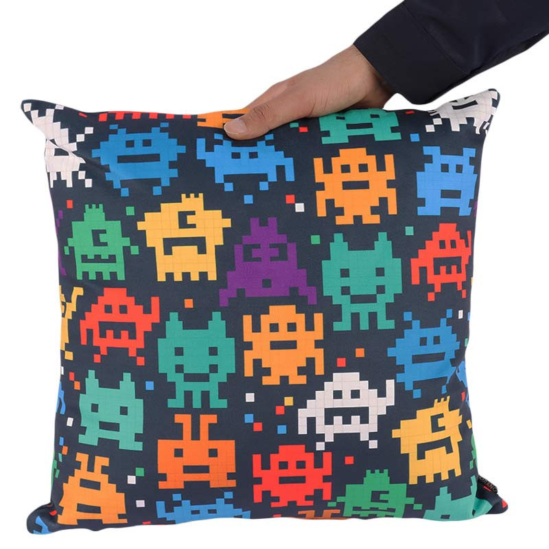 کوسن گیمینگ طرح Space Invaders Characters