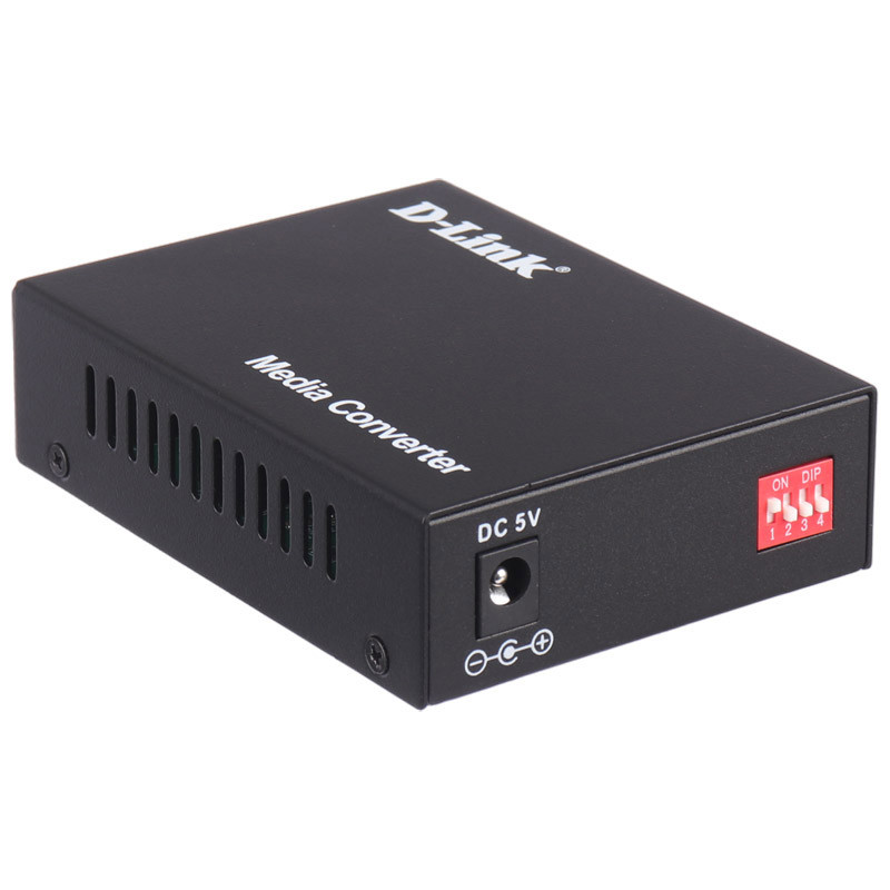 مبدل اترنت به فیبر نوری D-Link DMC-820SSC