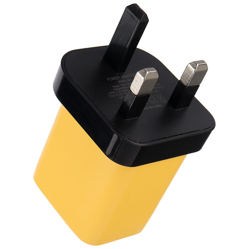شارژر دیواری فست شارژ Genuine M-1 3Pin 2Port QC3.0 PD3.0 3.4A 35W + کابل تایپ سی