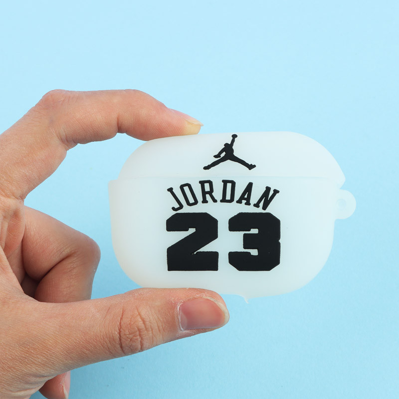 محافظ AirPods Pro سیلیکونی طرح JORDAN