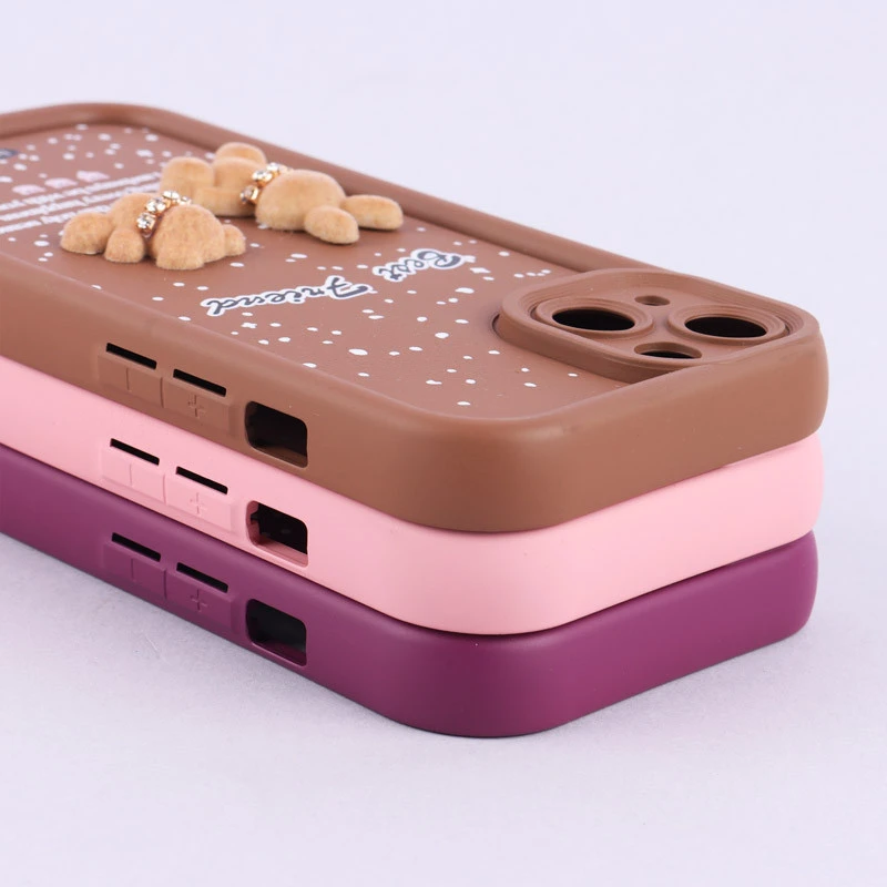 قاب سولید کیس عروسکی پشمالو محافظ لنزدار iPhone 13