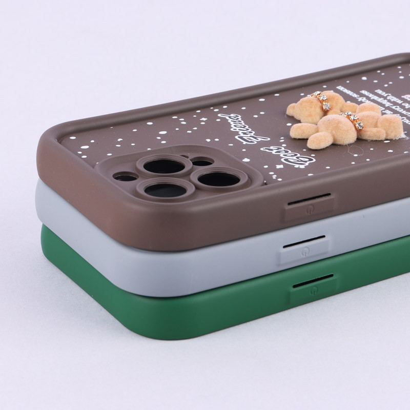 قاب سولید کیس عروسکی پشمالو محافظ لنزدار iPhone 13 Pro Max