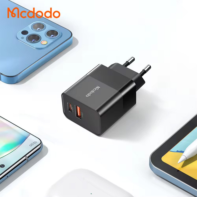 کلگی فست شارژ &nbsp;Mcdodo CH-195 2Port 3A QC3.0 PD 20W