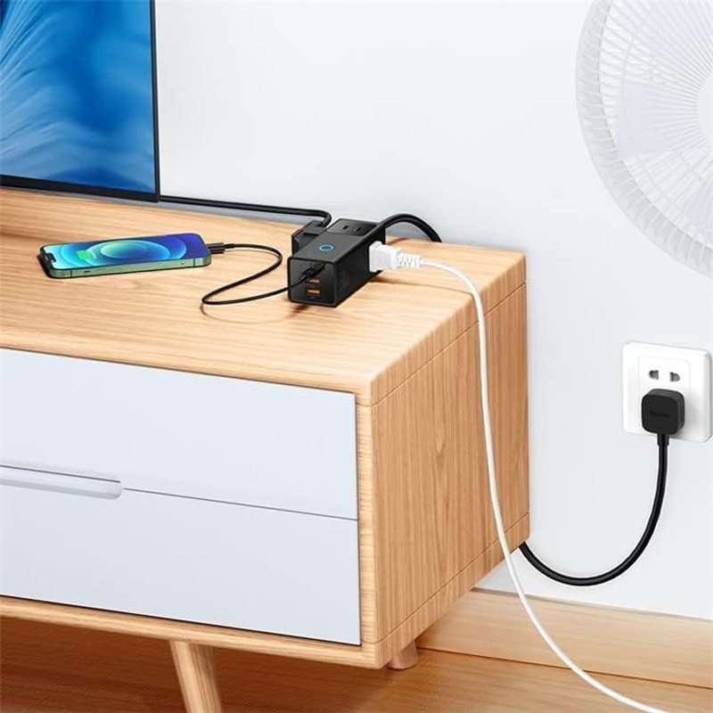 چند راهی برق 3 خانه برق ارت دار باسئوس PSLA00010 با کابل 1.5 متری + شارژر USB و Type-C