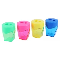 تراش پلاستیکی مخزن دار Beresa B9006 بسته 12 عددی