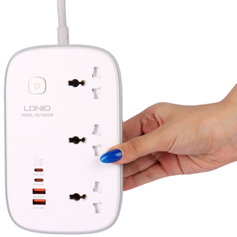 چند راهی 3 خانه برق ارت دار الدینیو SC3416 با کابل 2 متری + شارژر USB و Type-C