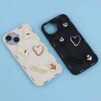 قاب طرحدار Rich عروسکی برجسته iPhone 13 / 14