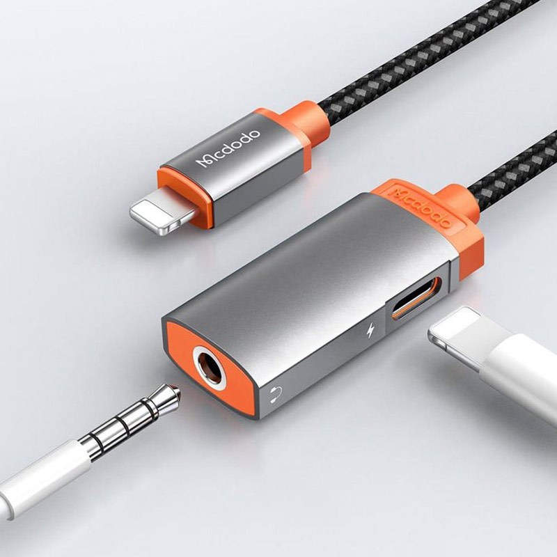 تبدیل Mcdodo CA-6710 Lightning to AUX / Lightning