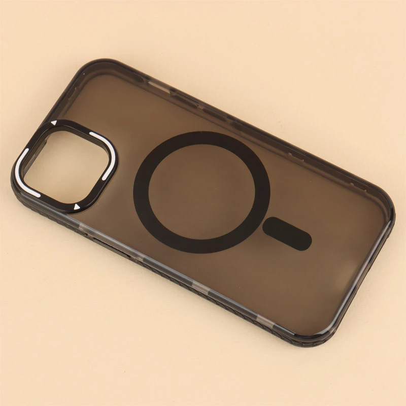 قاب PC شفاف دور طرحدار مگ سیف iPhone 13 / 14