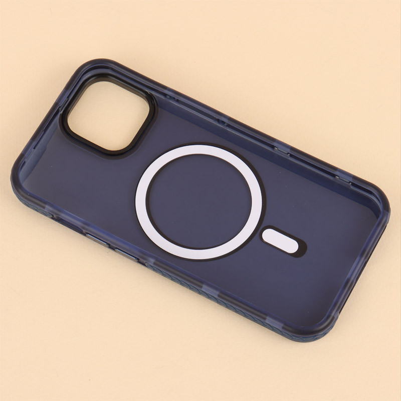 قاب PC شفاف دور طرحدار مگ سیف iPhone 13 / 14