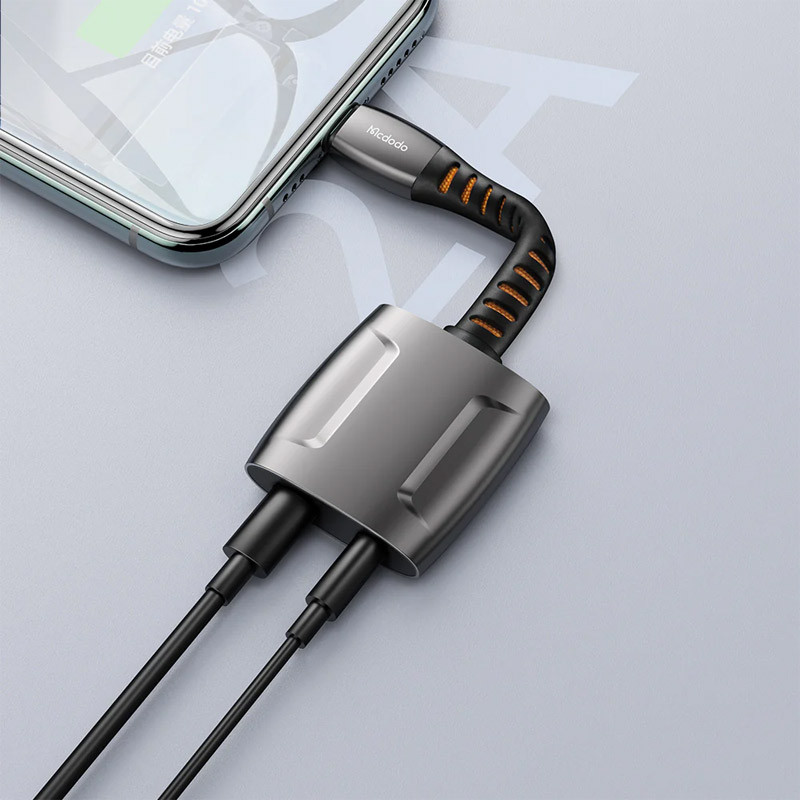 تبدیل Mcdodo CA-6340 Lightning to AUX / Lightning