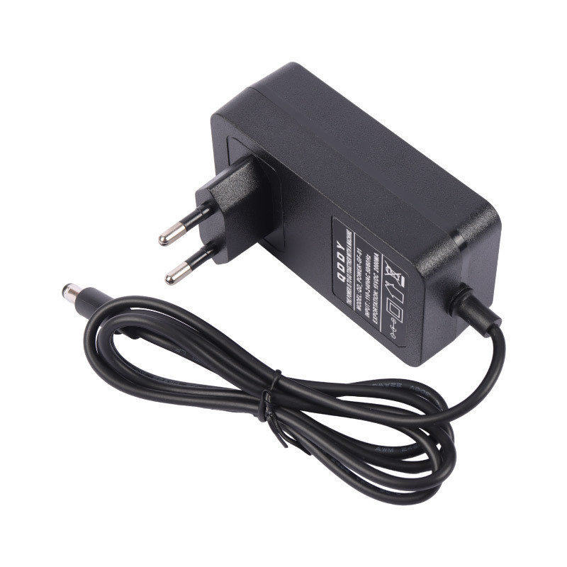 اسپیکر چمدانی بلوتوثی رم و فلش خور Verity V-PS2408 + میکروفون و ریموت کنترل