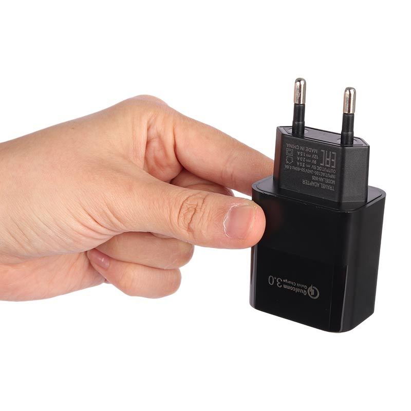 شارژر دیواری فست شارژ Arson AN-W05 3A QC3.0 PD 18W + کابل آیفونی