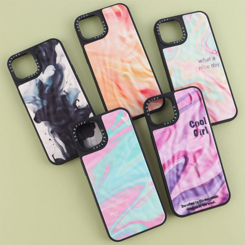 قاب موج آدامسی Casetify آیفون 13