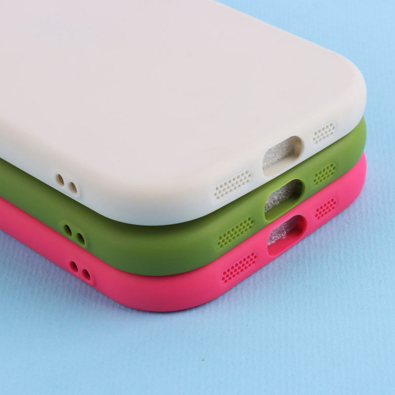 قاب سیلیکونی محافظ لنزدار Phone Case آیفون 13