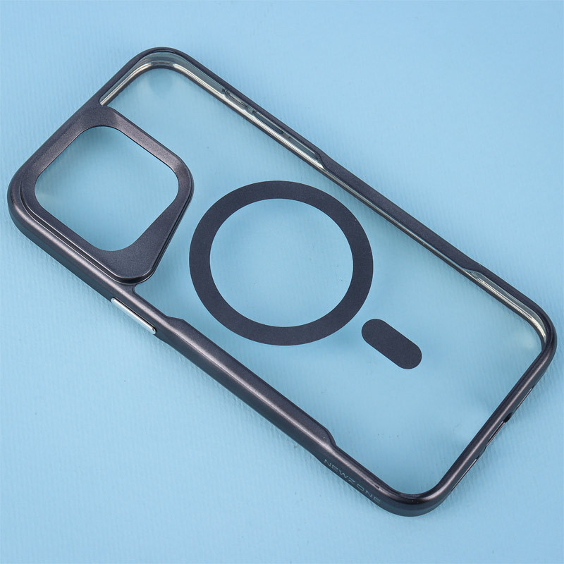 قاب مگ سیف شفاف طرح تیتانیوم Q Series آیفون iPhone 15 Pro Max