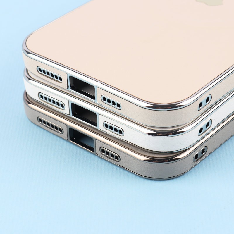 قاب چرمی مگ سیف آیفون iPhone 12 Pro Max دور لنز براق