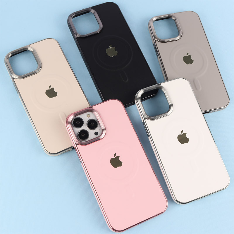 قاب چرمی مگ سیف آیفون iPhone 13 Pro Max دور لنز براق