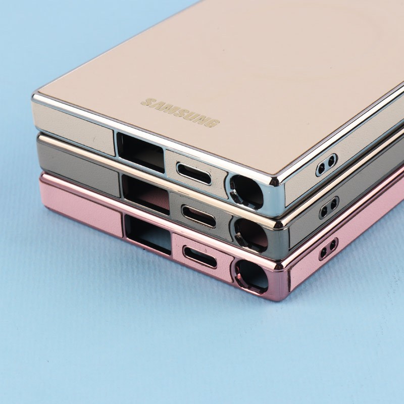 قاب چرمی مگ سیف سامسونگ Galaxy S24 Ultra دور لنز براق