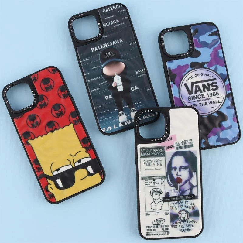 قاب موج آدامسی طرح دار Casetify آیفون 13