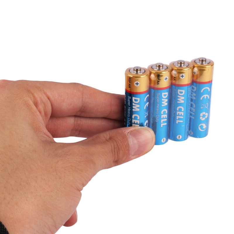 باتری چهارتایی قلمی DM Cell Super Heavy Duty R6P UM3 1.5V AA