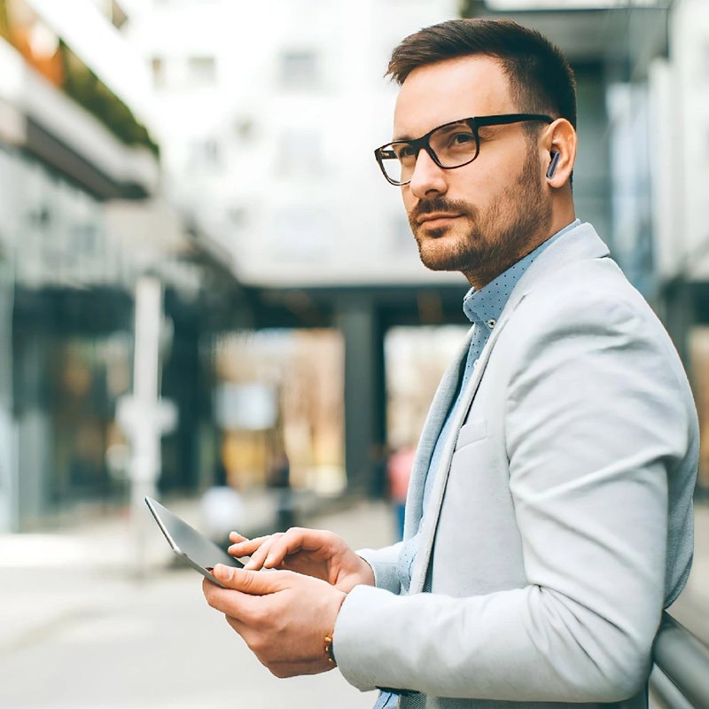 هندزفری بلوتوثی گرین لاین Smart Display Earbuds