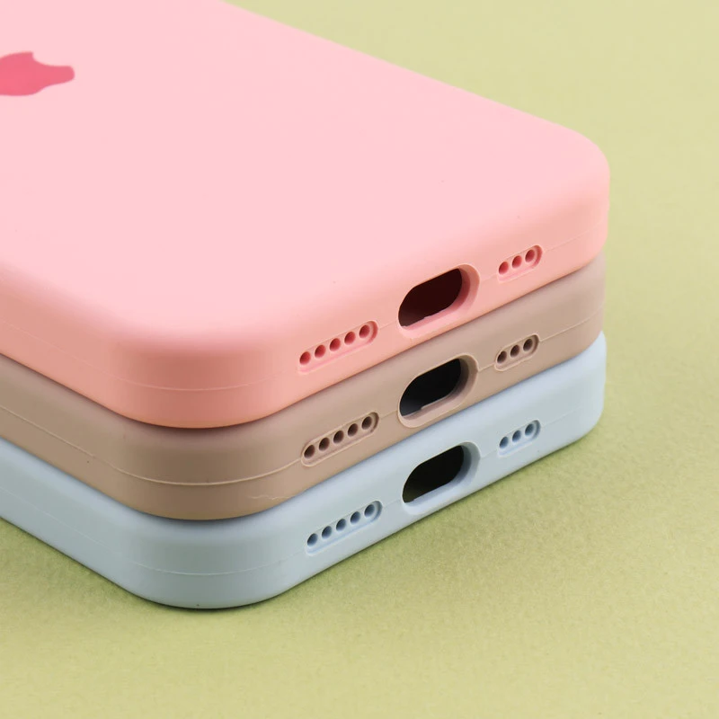 قاب سیلیکونی اصلی زیربسته آیفون iPhone 15 Pro