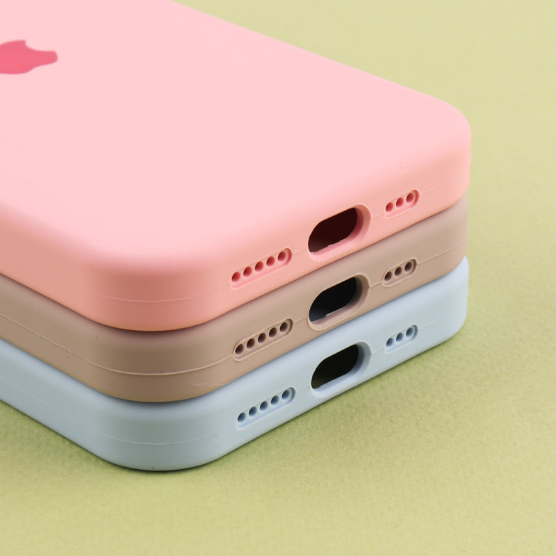 قاب سیلیکونی اصلی زیربسته آیفون iPhone 15 Pro