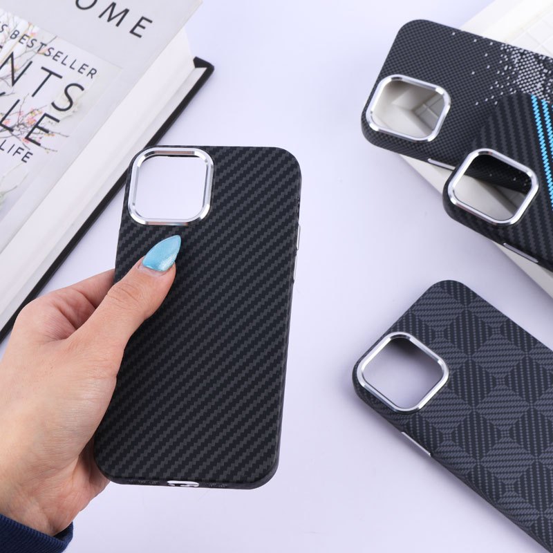 قاب مگ سیف Carbon آیفون iPhone 12