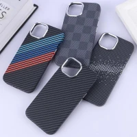 قاب مگ سیف Carbon آیفون iPhone 15